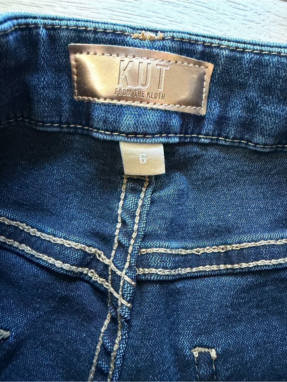 KUT from the Kloth Women’s Wide Leg Jeans in Dark Blue - Picture 3 of 4